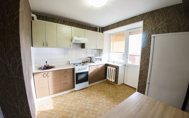 Inndays Na Lunacharskogo 49-2 Apartments