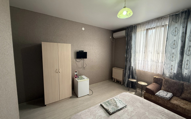 Gostevoy Dom Aduney Living Quarters