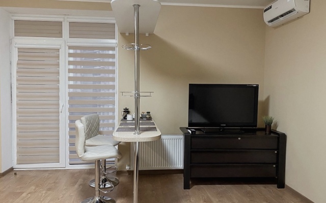 Green Fox na ulitse Naberezhnaya Privolzhskogo Zatona 20G Apartments