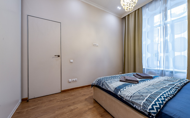 Квартира возле Спаса на крови