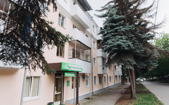 Kurortny Dvor U Poyuschikh Fontanov Apartments