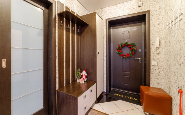 Квартира PrezentHaus на Чичканова 70б