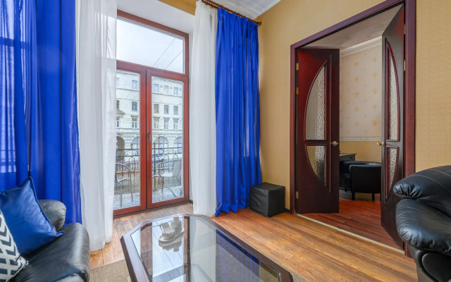 Апартаменты с камином на канал Грибоедова