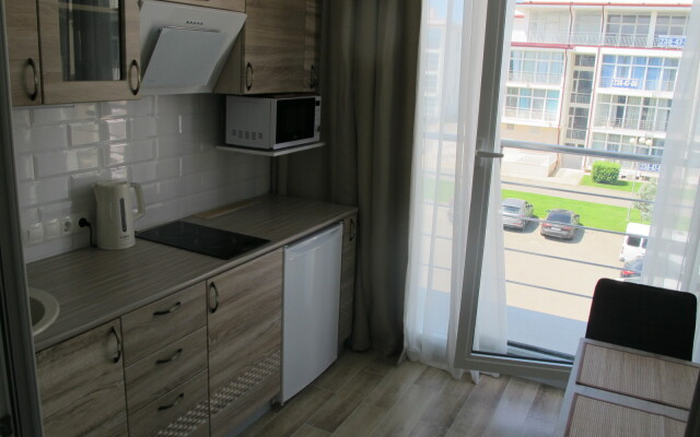 Na Bulvare Nadezhd 8/2 Apartments