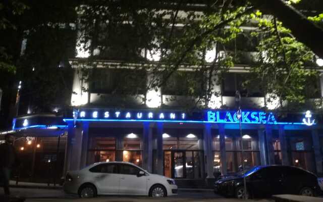 KangaRooms Hostel