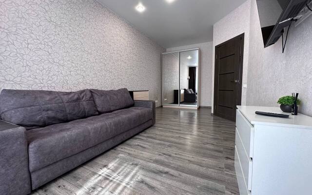 Prostornaya Odnokomnatnaya V Novom Zhk Flat