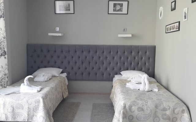 Muzyika I Vremya Hotel