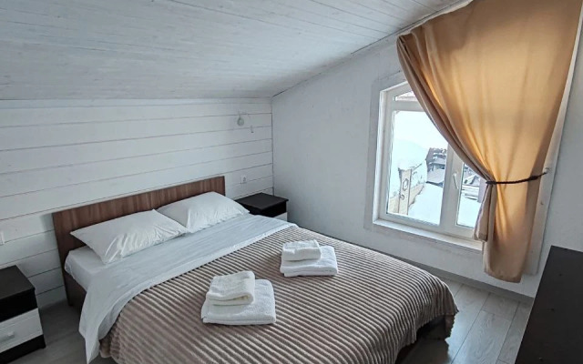Maverick na 14 chelovek Guest house