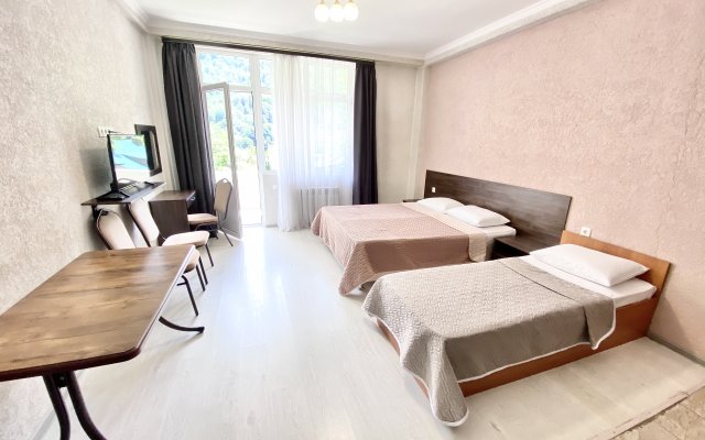 Апартаменты Mountain Hill 1