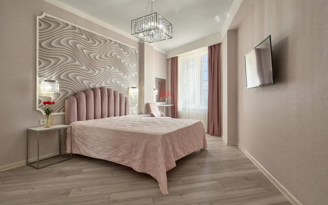 Na Ulitse Dekabristov 37b Flat