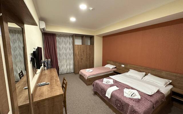 5Rooms Hotel