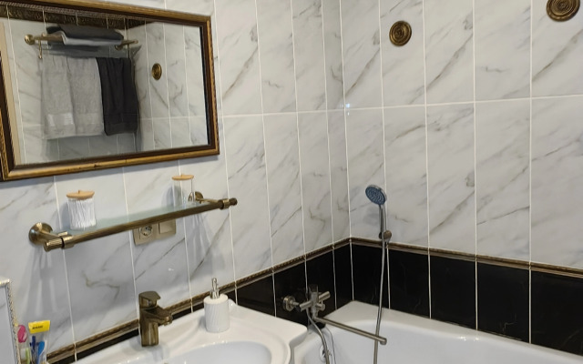 Квартира Краснознаменная 92