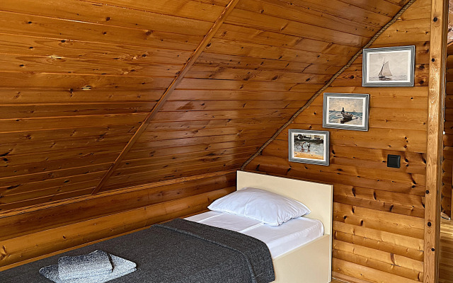 Pod Klych na Kompanyu do 14 chelovek Guest House