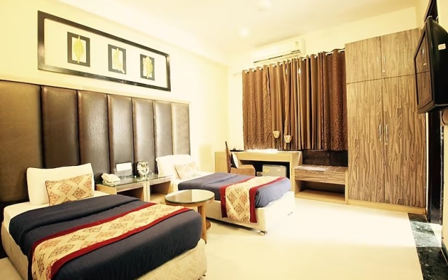 Imperial park by stay breezy Hotel