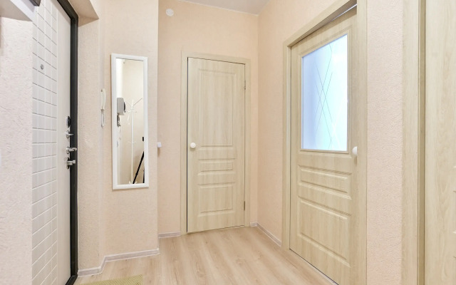 Apart Loren Flat