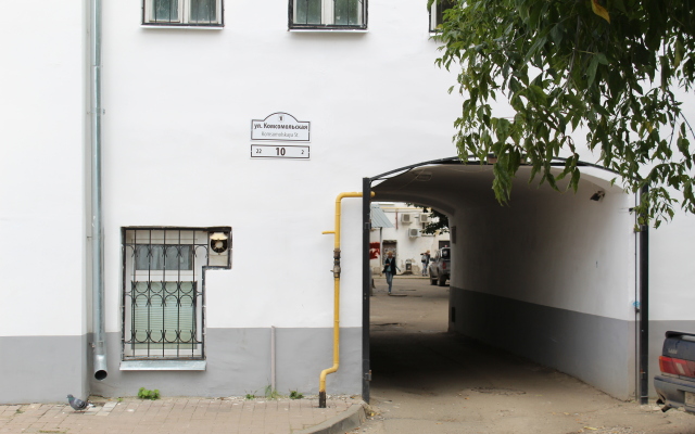 Komsomol'skaya - u Kremlya 4 Fl Apartment