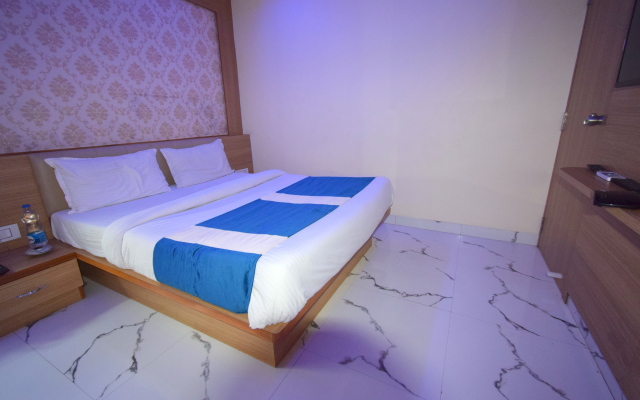 New Pathik Hotel