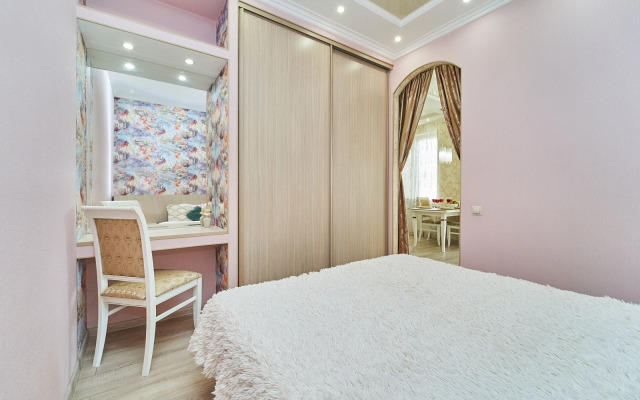 Квартира Однокомнатная на Яна Полуяна