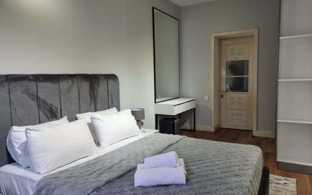 Emporium Apartments