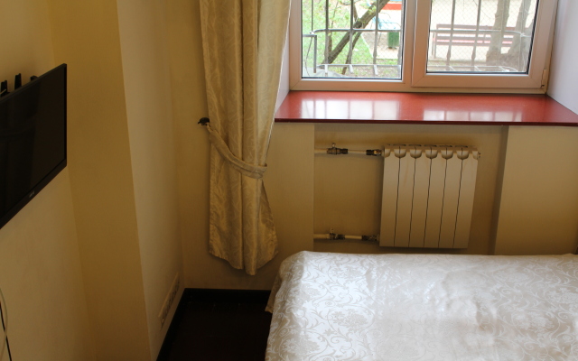 Avgust Kurskij Guesthouse