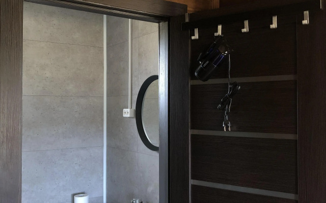 Частный дом Дом-студия на берегу озера