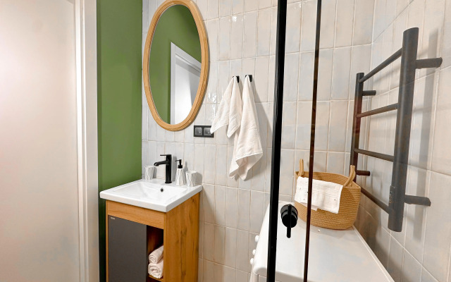 Квартира Олимпийская 79