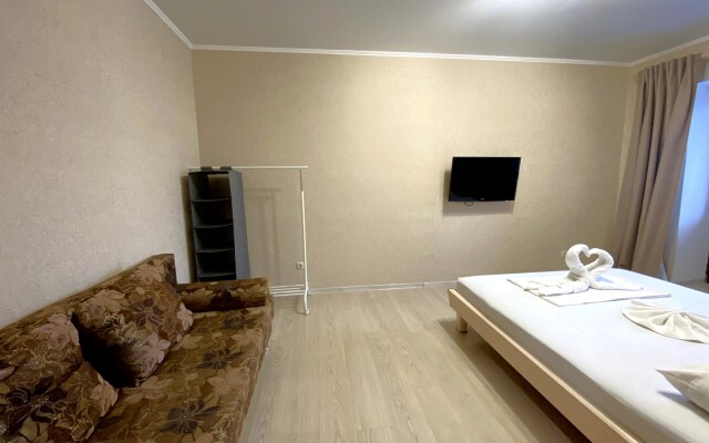 Na Kharkovskoy 66 Flat