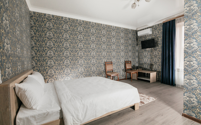 Dizak Hotel