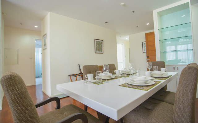 GM Serviced Apartment Hotel