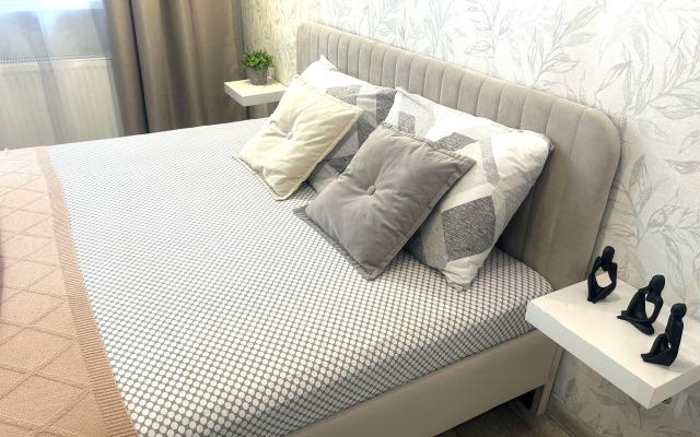 Студия Недалеко от Центра