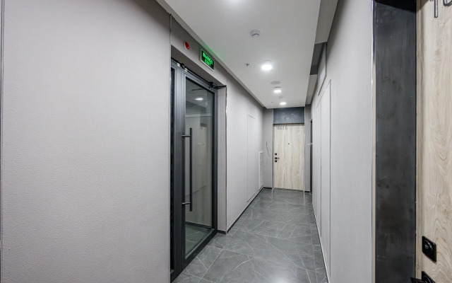 Shikarnaya dizaynerskaya kvartira Flat
