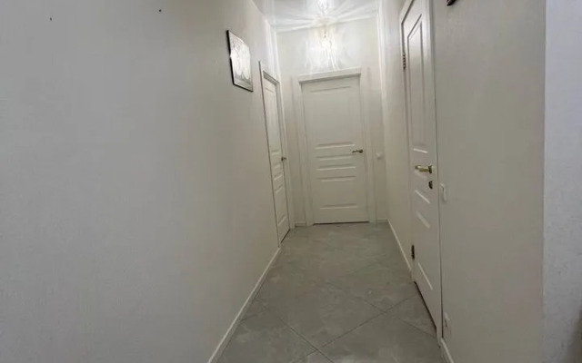 Trekhkomnatnaya Velaskesa 7k5 Flat