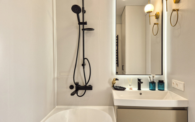 S Vidom Na More Na 11 Etazhe Flat