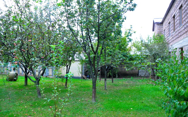 Kamar Guest house