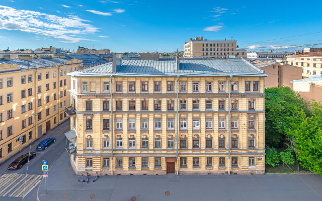 Bolshaya v Admiralteyskom rayone Flat