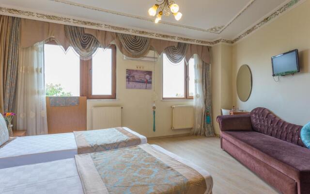 Sea House Suites