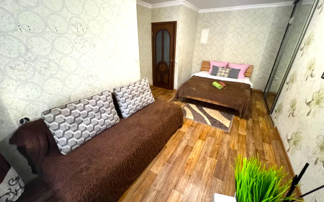 Апартаменты Шершнева 5