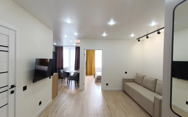 Na Bulvare Kuzymina 15 Flat