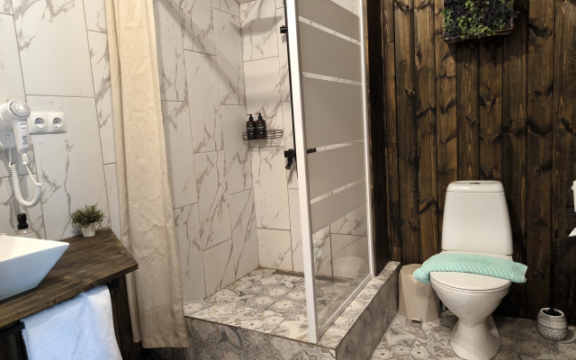 Частный дом на улице Славянская 103