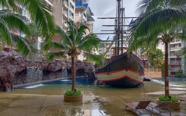 Grande Caribbean Condo Apartments