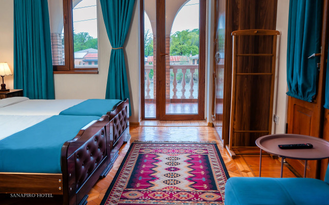 Sanapiro Hotel