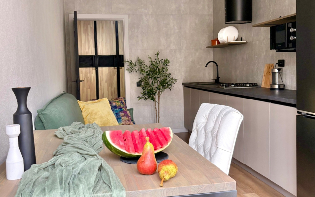 Квартира посуточно на Джигкаева, кровать Queen Size!