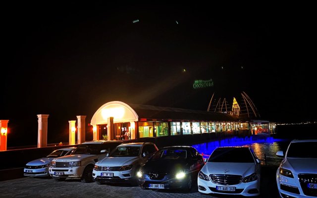 Отель Şahmaran Resort