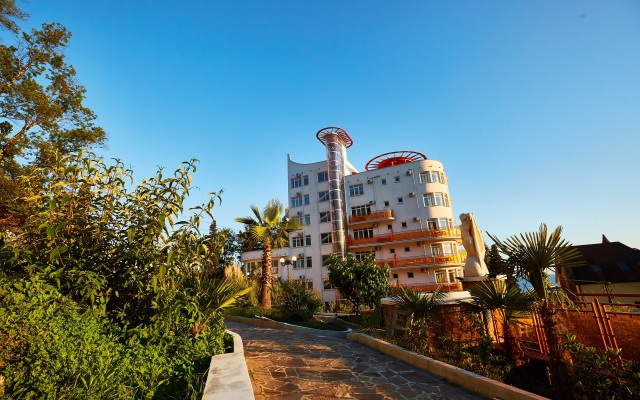 Deesa Hotel