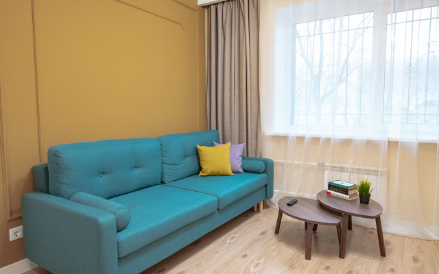 Квартира Стильная Яркая Двухкомнатная на Кольце Багратиона