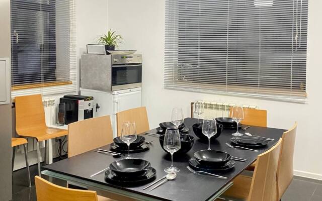Kottedzh Sorochany Khills Private house