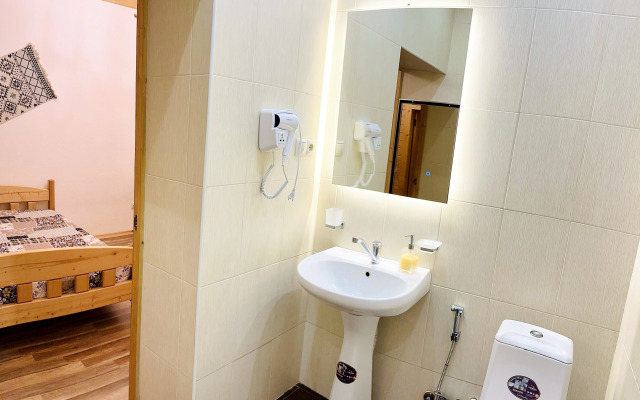 Na Alanskoy, 25 "shale" Flat