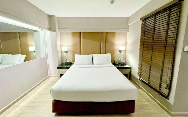 Ramada by Wyndham Bangkok Sukhumvit 11