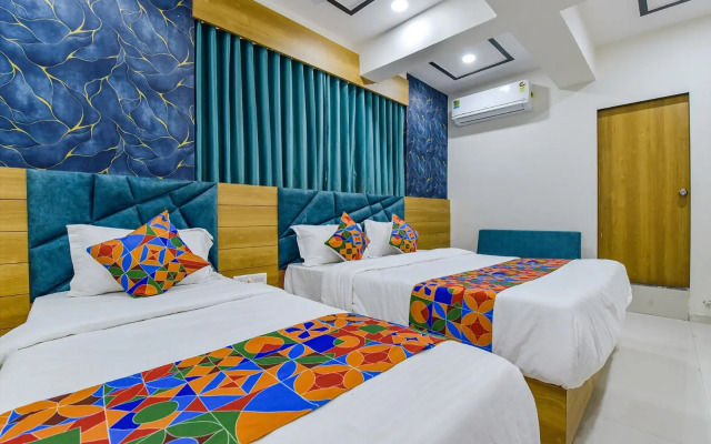 Green Tree Hotel