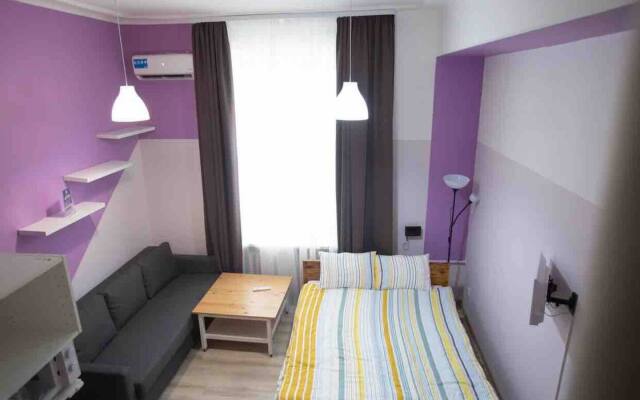 Central Streets Hotel